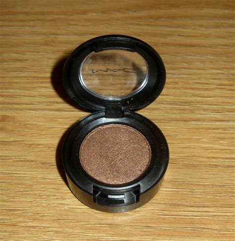 mac eyeshadow bronze